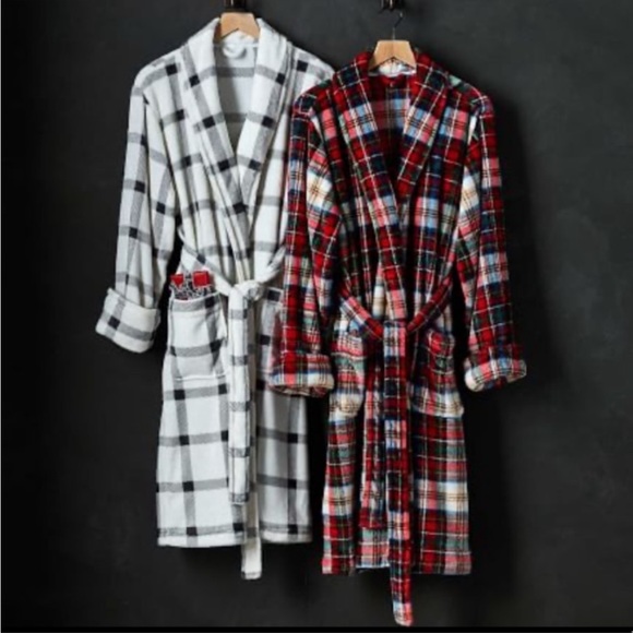 NWOT Pottery Barn Winslow Plaid Plush Robe Multi - Picture 6 of 14